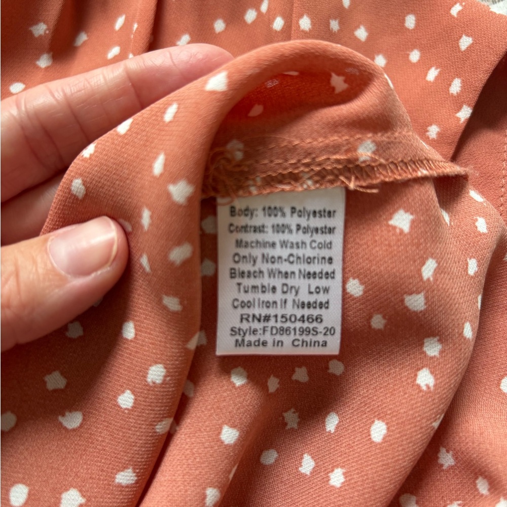 fun 2 fun- Women's Coral Polka Dot V-Neck Top - Picture 4 of 4